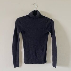 Uniqlo Wool Ribbed Turtleneck